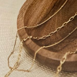 Each Jewels gold plated necklace set